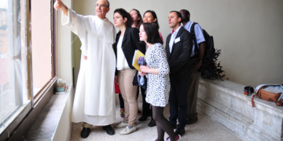 Programa oferece bolsas para estudos sobre religiões na Itália